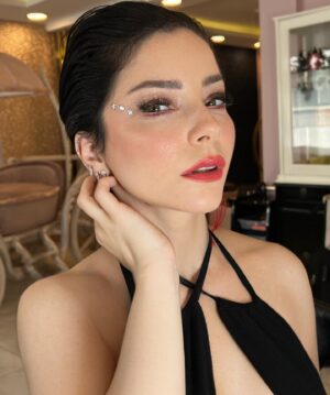 Merve Boluğur Instagram - Herkes kendine gelsin🔪🔪🔪 @reeder.tr