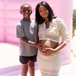 Chanel Iman Instagram - Our Baby Shower to celebrate baby girl who’s on her way 👼🏽🎀🎈