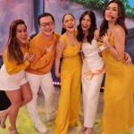 Maine Mendoza Instagram - EAT’s a bridal shower!!! 🤍👰🏻‍♀️

Napaka saya ng puso ko. I am so blessed and I am truly grateful. Maraming salamat sa lahat, Lord. Maraming salamat sa pagtanggap at sa pagmamahal, dabarkads. Mula noon hanggang ngayon. 14344! 🫶🏻

Maraming salamat, @tvjofficial. ❤️