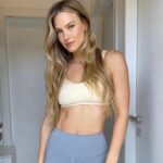 Bar Refaeli Instagram - 😇