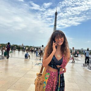 Ebru Şahin Instagram - 1.Yılımızı kutlamak için aradıklarında  33. yıl dönümlerini kutlama suratı 🤓💕