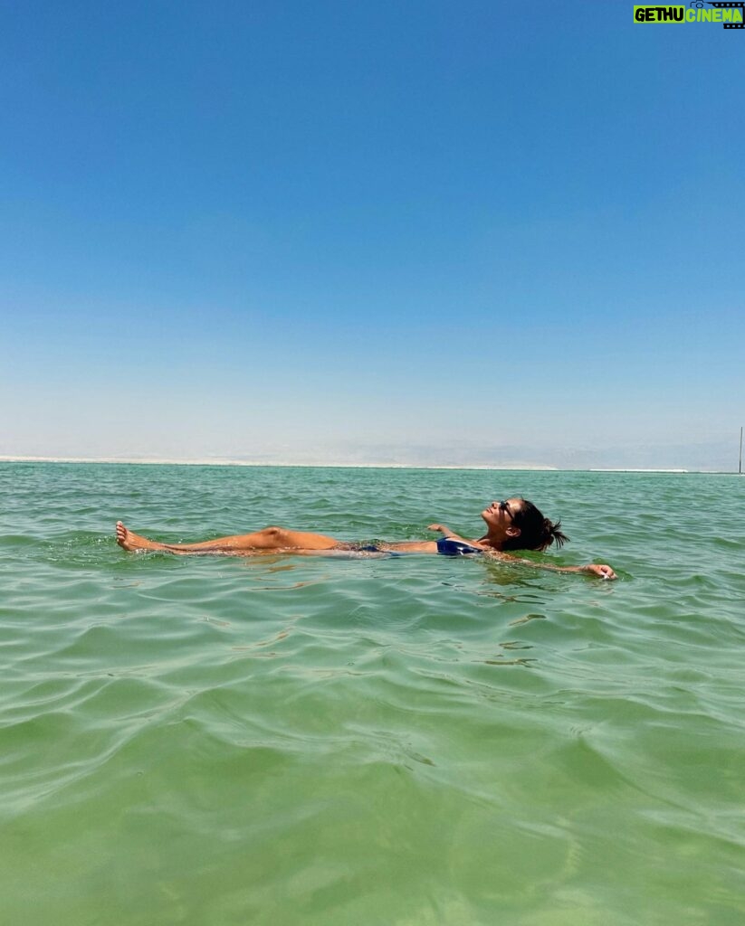 Renata Notni Instagram - Desde el punto más bajo de la tierra 🤎