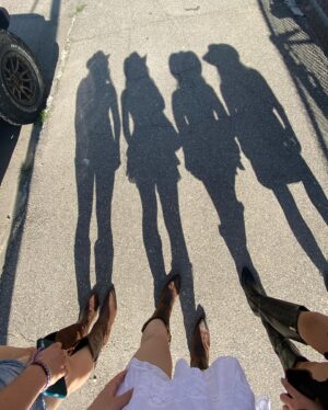 Anna Cathcart Instagram - these boots were absolutely not made for walking