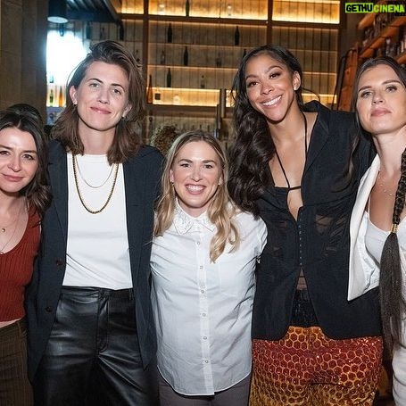 Caterina Scorsone Instagram - I love the W. It’s always an honor to be around these incredible athletes who also happen to be incredible people. The WNBA is made up of women and Queer people and working moms. It is majority POC. Those are all great reasons to support the league, but that’s not why we watch. We watch because we love basketball and these players are the best in the world. W forever. 🏀❤️ #wnba