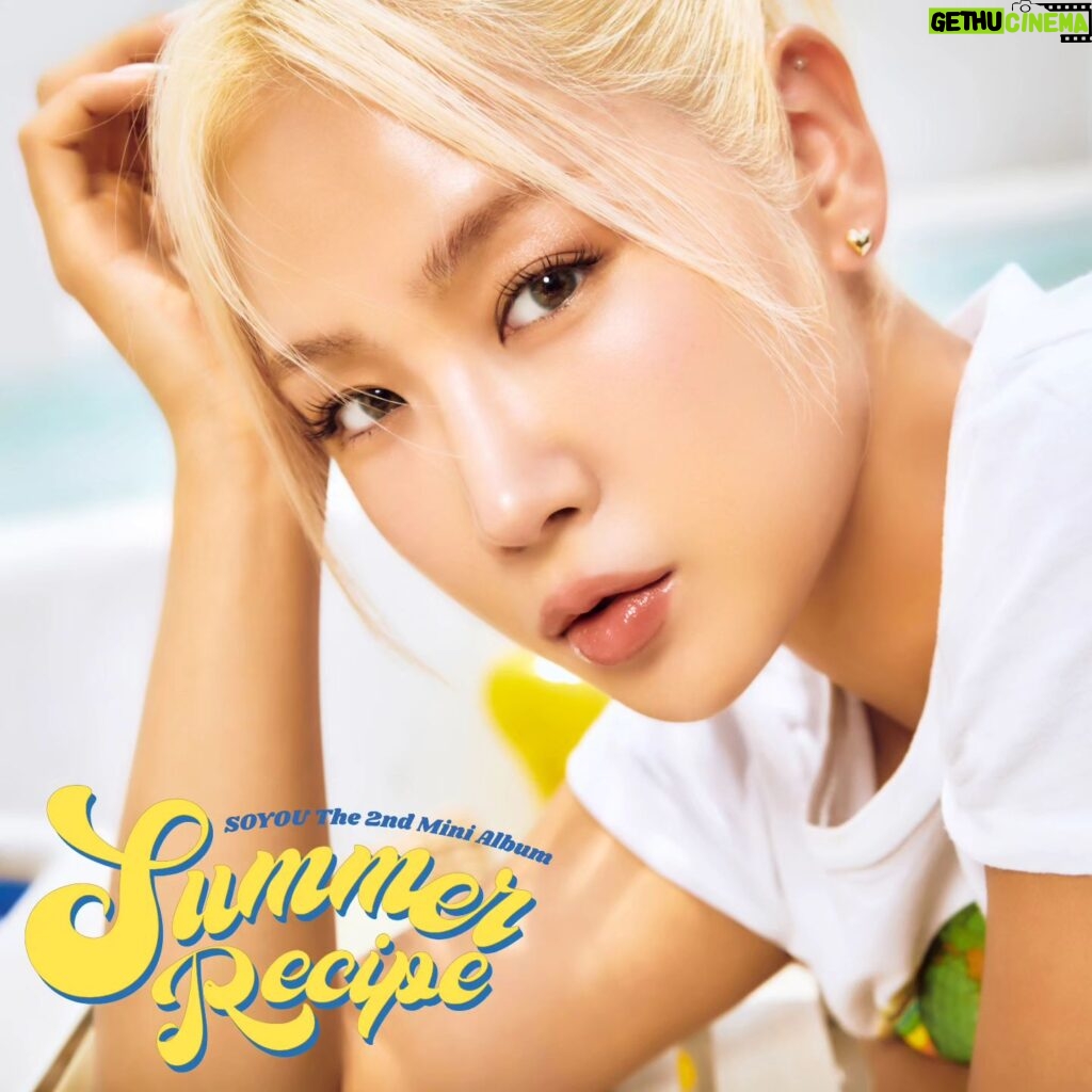 Soyou Instagram - [#소유] 🎶 
 
소유 The 2nd Mini Album 'Summer Recipe' 발매되었습니다. 
모든 음원사이트를 통해 감상하실 수 있으니 많은 관심과 사랑 부탁드립니다🌴 
 
💿 http://kko.to/064356JyAI
🎬 https://youtu.be/Zwo6HRBR1kM
 
#SOYOU @soooo_you 
#SummerRecipe 
#BPM #BigPlanetMade