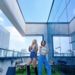 Soyou Instagram - 날씨랑 너가 알로하다아앙😍 with #니콜 @nicole__jung #소유 #SOYOU #ALOHA #알로하 #ALOHAchallenge #알로하챌린지