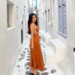 Praya Lundberg Instagram - Exploring town yesterday ✨❤️ 🧡🍊