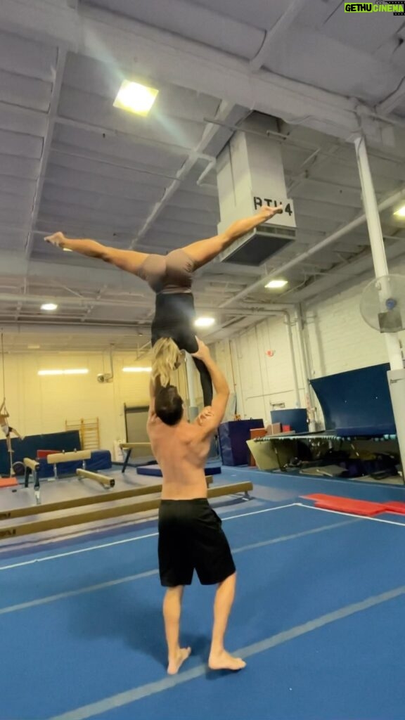 Kinsey Wolanski Instagram - Learned something new yesterday 😍 my first time at a gymnastics gym in sooo long! Always love pushing my body to try new things. 

#sports #gym #gymnastics #fitness #acro #yoga #flexible #healthy #active #flips #adventure #girls