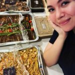 Julia Montes Instagram - Have a family reunion or simple celebration? @carlitoscateringph  is one of my go to food ❤️❤️❤️😘 soooo Yummy !