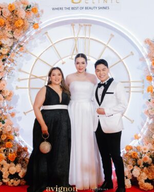 Julia Montes Instagram - So proud of @avignonclinic @christophercachuela @sy.benedict ❤️❤️❤️