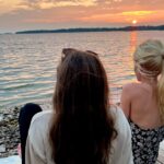 Katherine McNamara Instagram - Ran away to be a river rat… 🤍🚤🦋
