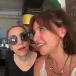 Şevval Sam Instagram - Annemin sürpriziyle prova şenlendi🤩🎶💓🌺🌟✨⭐️💫 
#istanbuldasonbahar #rockıseveriz @lemansamm @hybridcommunity @hepyenikalcom @cesmemarinayachtclub @idiletisim @ceydahasirci @demeticihangir @ozdemirguz