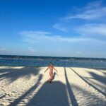 Ludwika Paleta Instagram - Sol, arena y mar 💙 cómo nos van consentido @fairmontmayakoba