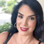 Scarlet Ortiz Instagram - Ajaaaaa mister chocozuela 😅 Quítate @gissellereyes que llego @yulburkle con su tumbao 🤦🏻‍♀️🤪