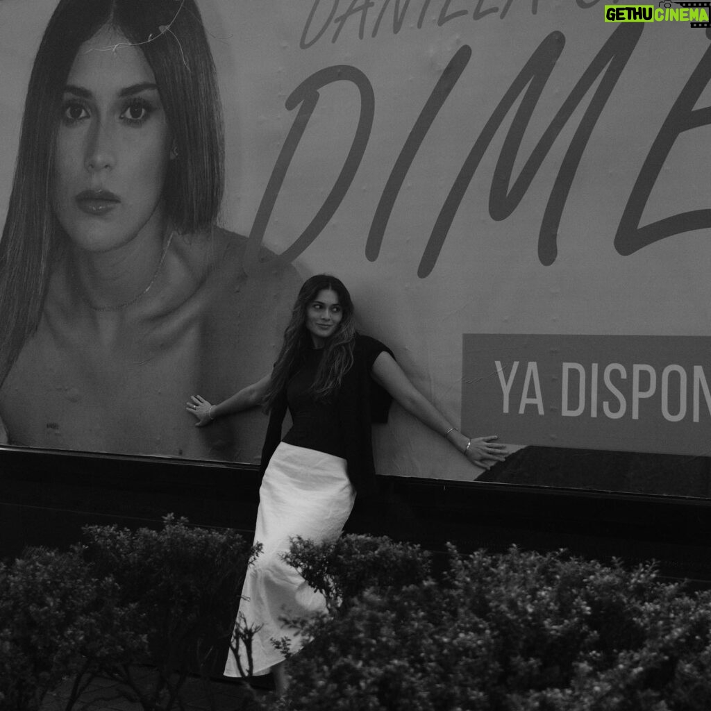 Daniela Calle Instagram - En todo Mexico 🏹

Y yo así ❤️‍🔥