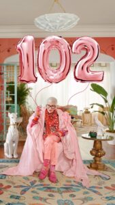 Iris Apfel Instagram - 102 TODAY… who would’ve thought!! 
🎈🌈🍰🥳🎂🎁🎊1️⃣0️⃣2️⃣🎊🎁🎂🥳🍰🌈🎈