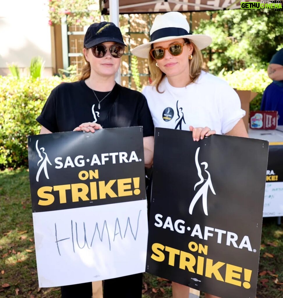 Elizabeth Banks Instagram - It is time for reflection and correction in our industry. The creative-corporate partnership is out of whack and I stand with my unions negotiating for a fair deal #wgastrong #sagaftrastrong