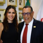 Karla Souza Instagram - Gracias por este reconocimiento CODEME y La Fundación de Azul Almazán. Es un honor para mi recibir este reconocimiento junto a tantos deportistas mexicanos. Son para mí una gran inspiración.
¡Sigamos impulsando el deporte mexicano! 

De nuevo muchas felicidades @randalwillars @diegoballezaoficial por su medalla de bronce en la Super Final de plataforma de 10 metros del Mundial de Clavados de Berlín.