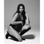 Chanel Iman Instagram - My Collab with @bumpsuit is out NOW . Im proud to be first #bumpsuiticon and the face for their newest campaign . Throughout my entire pregnancy I have lived in all of their pieces from every collection. 🙌🏾My girl @nictrunfio is killing it ❤️#momsupportingmoms #bumpsuit 🤰🏽💪🏽
