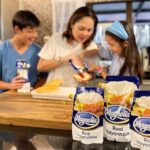 Judy Ann Santos Instagram - Mas masarap ang merienda bonding namin by adding our favorite Magnolia Mayo na may tamang tamis-asim sarap on our hotdog sandwiches. Dito na din kayo sa Magnolia Mayo!

 #MagnoliaMayo #TamangTamisAsimSarap