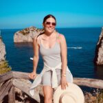 Karla Souza Instagram - Still not over this view! 

No olviden que todavía están disponibles las ofertas hasta el 12 de Septiembre @airfrance Todas las cabinas (Business, Economy, Premium Economy) con diferentes destinos a todo Europa https://bit.ly/AIRFRANCEKS #airfrance #airfrancebusinessclass