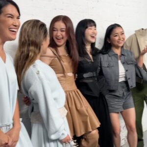 Anna Cathcart Instagram - a fashion show and a family reunion all in one🥹