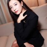 Han Hyo-joo Instagram - #TiffanyAndCo #TiffanyOmotesando #TiffanyPartner

💎