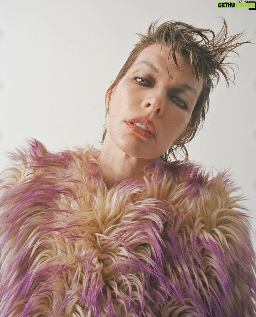 Milla Jovovich Instagram - Thank you @purplefashionmagazine and @ozpurple for an amazing new story in your 40th issue! It’s really interesting, because I cut my hair to get re inspired with myself to prepare for a new film (which obviously got pushed because of the strike). Though we didn’t end up shooting this year, I’ve loved the journey it’s taken me on and the different evolutions that it’s going through and it will continue to morph into by the time we  end up  starting production. I went for something extreme because I felt it was necessary to break out of “beauty mode” and what’s “normal”. It’s pushed me to re invent my personal style and see myself in a light that isn’t skewed by typical vanity. This has been incredibly liberating, as well as challenging, but I’ve loved the process. I’ve always felt that as an artist, I shouldn’t be caught up always “looking pretty” and I think that’s defined me in many of the stylistic choices I’ve made in my films. I’m so happy that this journey has been documented in such a rad way by the incredible team (listed below) who made it happen!

Haute Dissidence featuring Milla Jovovich @millajovovich in
Gucci F/W 2023-24 @gucci
Photography by Cameron McCool @cameronmccool
Styling by Erin Meehan @erin_e_meehan
Hair by Candice Birns @hairbycandicebirns at A-Frame
Agency @aframe_agency
Make-up by Sara Tagaloa @saratagaloa at Home Agency @homeagency
Photographer's assistant: Alexander Coopersmith
Stylist's assistant: Fernanda Cameron
Talent management: Chris Brenner @chrissbrenner at Untitled.

Purple #40 is on shelves now. Order your copy online on the PURPLE BOUTIQUE.
#fauxfur