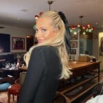 Poppy Delevingne Instagram - NY mash up 🖤