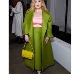 Nicola Coughlan Instagram - 🫒Emilia Wickstead • LFW🫒

Congratulations @emiliawickstead on a beautiful show you’re so talented and the kindest 💗

Styled by @aimeecroysdill 
Makeup @neilyoungbeauty 
Hair @patrickwilson 

Photos: 1 @eddhorder 2&3 @davebenett