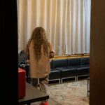 Tori Kelly Instagram - yall sang a whole 2 songs (including harmonies & adlibs) without me even on stage lol 🤯🔥