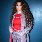 Tori Kelly Instagram - yall sang a whole 2 songs (including harmonies & adlibs) without me even on stage lol 🤯🔥