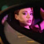 Rabia Soytürk Instagram - Yeni Renault Megane E-Tech’e binmeden önce hissettiklerim / bindikten sonra hissettiklerim tam olarak böyleydi 💖 Beygir gücünden, elektrik gücüne dönüşen müthiş bir deneyim olmuş, herkesin eline sağlık.

@renaultturkiye #Renault #Megane #ETech #işbirliği