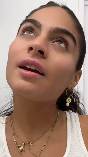 Jessie Reyez Instagram - Phone full of …✨✨