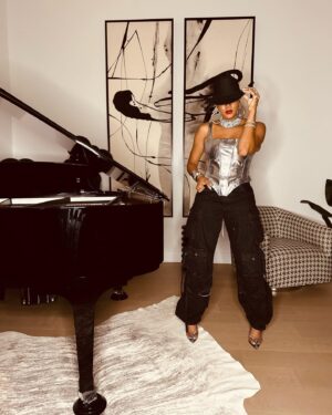 LeToya Luckett Instagram - ✨WELCOME HOME✨

I’m beyond proud of you B. 🪩@beyonce 
#Renaissance #Houston