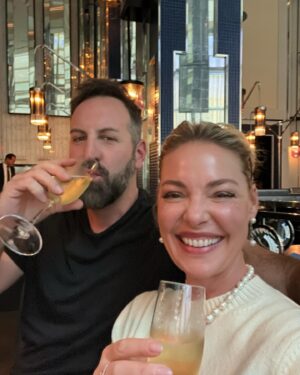 Katherine Heigl Instagram - While I was in New York with my mom and Josh last week we had one of the most spectacular dinners I’ve ever had in my life at @hutongnyc I can not stop thinking about that meal and longing for another! The space is incredibly vibey and beautiful and we were treated like royalty by the incredible maître d’ Raafet Olian and the team of staff and chefs… truly I cannot speak more highly of this restaurant! It was the culinary highlight of our trip! If you’re making a trip to the city, or already live there, do yourself a favor, and make a reservation! You will not be disappointed! Just had to share! 😊❤️ #hutongnyc @theshanghainyc