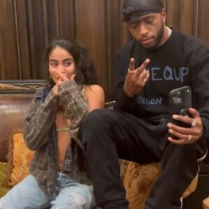 Jessie Reyez Instagram - My friend @6lack and 👁️ got a new one
 “Homic-👁️-d” 
K b👁️ 
(That’s 3)