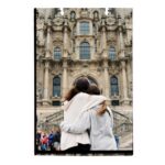 Claudia Salas Instagram - 1. Compañera de vida, de camino y de todas las veces que me he tropezado.
2. Hogar. (En mayúscula y negrita)
3. Laia hace unas fotos increíbles.
4. Laia hace una fotos…
5. Laia hace…
6. El camino te da lo que necesitas (gracias Ruth).
7. Mi vida en una foto. Literal. 
8. Gracias a Elena, una trabajadora que sin conocerme me ayudó a terminar todos los “check” de mi lista.
9. Sueño, frío y ganas.
10. Los ojos con los que la miro. (Laísmos a parte).

No se pueden poner más fotos y las que no están me las guardo para mi y para todas las zapas de caña alta y baja que caminaron conmigo. Incluso los que no dejaban huella.