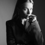 Ludwika Paleta Instagram - Desde pequeña, @ludwika_paleta conoció la fama, convirtiéndose en la mujer que es en la actualidad. ¿La clave para cumplir sus sueños? Constancia, disciplina y nunca dejar de creer. Madura, libre y con un porte inigualable, así es como envolvió a nuestras páginas del mes de octubre. Ve por tu revista print para leer la entrevista completa.

Créditos:
Director Editorial: @gerardangulo 
Fotografía: @carlos_ruizc
Realización: @sergio.valenzuelach 
Maquillaje: @pedroypablotorres 
Peinado: @pedroypablotorres
Asistente de moda: @michortizand 
Asistente de fotografía: @ivanovich_as 
Producción: @afra.cuellar