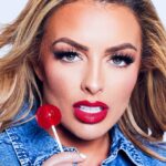 Mandy Rose Instagram - 🍭