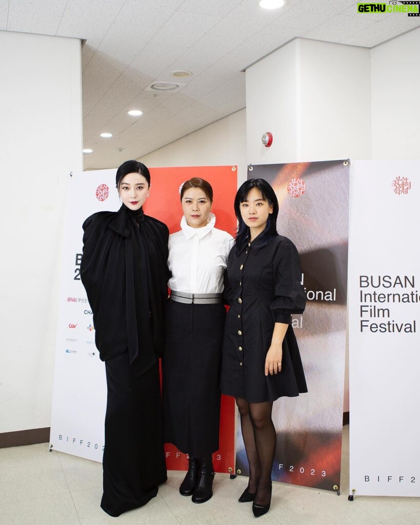 Fan Bingbing Instagram - Press conference for my film - Green Night at #BIFF2023.

Photography: @gettyimages (Han Myung-Gu), @jjstudio_aeun, @karro_hu 
Photo retouch: @yuanyizhang