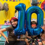 Riisa Naka Instagram - 10歳おめでとう🩷
最近写真であまり笑ってくれなくなったのはきっと小さい時の私の遺伝です😂😅
その中でも笑ってくれた写真たち🦎🫶🏻🥹
10歳も幸せな時間を過ごせますように❤️ずっとずっと愛してるよ🦎❤️🫶🏻🥰