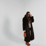 Dilan Çiçek Deniz Instagram - Rug dealer 🥀