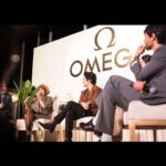 Karla Souza Instagram - Mi Familia @omega 

Ride by @volvo
PR @colourstalent @corycrespo @anacarime 
Makeup @salvadorgonzalezmakeup
Hair @ernestovargas_hair
Stylist @fernan.mx/ @danireyesoficial
Headband @hermes