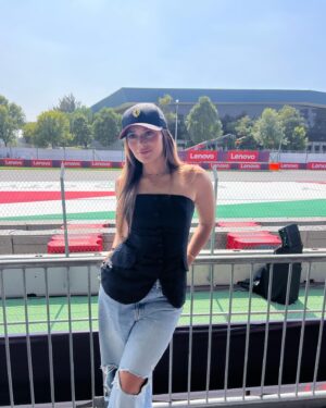 Daniela Calle Instagram - 🏎️💨 fds de adrenalina.