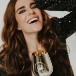 Karla Souza Instagram - Disfruta los pequeños momentos @moetchandon