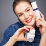 Burcu Biricik Instagram - Heyoooo canikolar size güzel bir haberim var 💃 Kiehl'sta yılın en büyük indirimi 4 Kasım'da üyelere özel başladı.❤️
Benim olmazsa olmazlarım bunlar siz de bir bakın hemen 🫠✨ 
@kiehlsturkiye 💥❤️
 #işbirliği