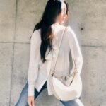 Kōki Instagram - #VLogoMoonBag @maisonvalentino

エレガントで美しいバッグ🥰
お気に入りです💗