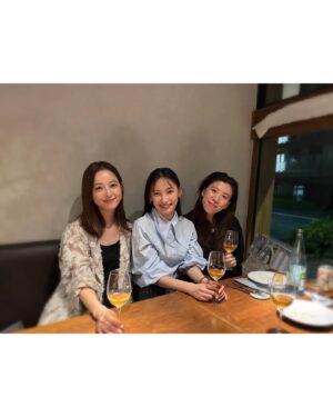 Nozomi Sasaki Instagram - .
ポップアップからの、
一緒にコジコメにてディナー。
もう何年もこの2人と一緒に居るけど、思い出深い日になりました✨
まぁいつも通り笑った笑った！
そして美味しかったなぁ。