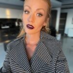 Katherine McNamara Instagram - We lost our minds at #Saltburn… 🩸🪨🕷️ Thank you, Emerald Fennel, for another of your films to add to my list of all time favorites. @saltburnfilm